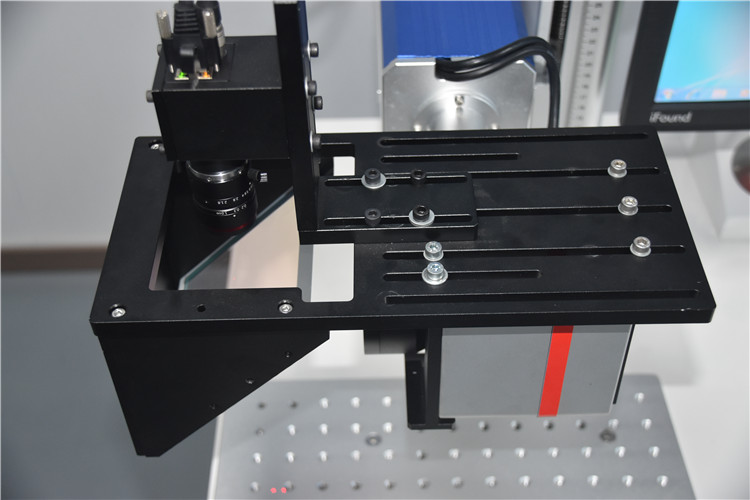 CCD視覺系統(tǒng)（攝像定位）激光打標(biāo)機(jī)(圖3)